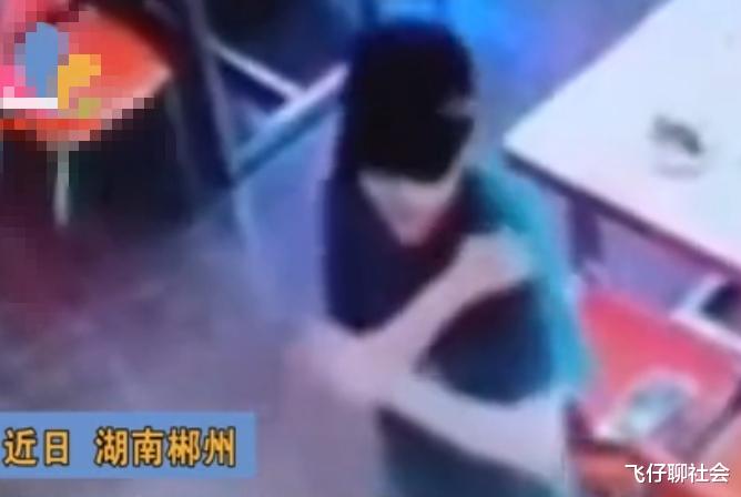 妻子被男子袭胸,丈夫与男子理论,男子: 摸你老婆怎么了,我怕谁