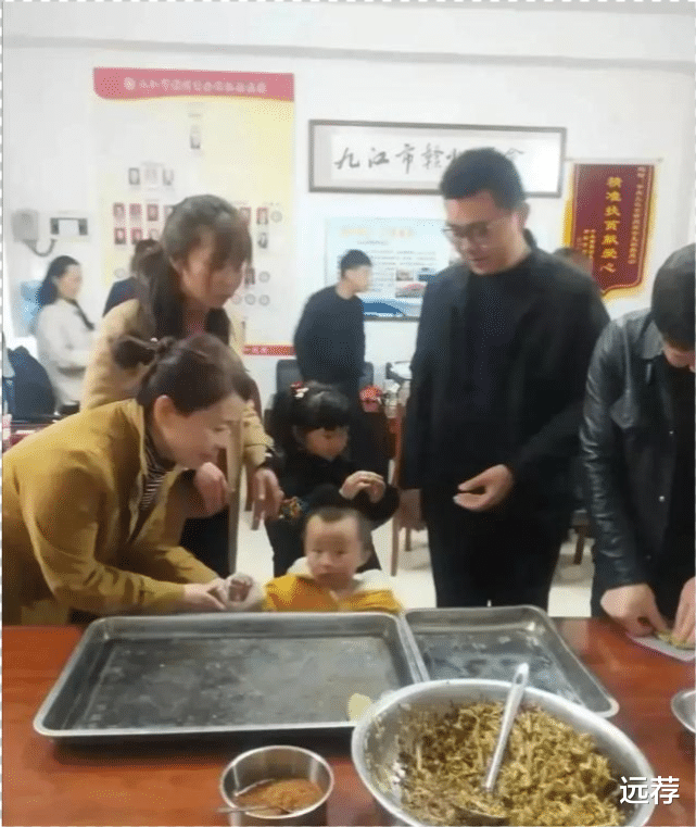 |许妈第一次见郭威,称儿子永远和我在一起!杜妈的表情亮了!