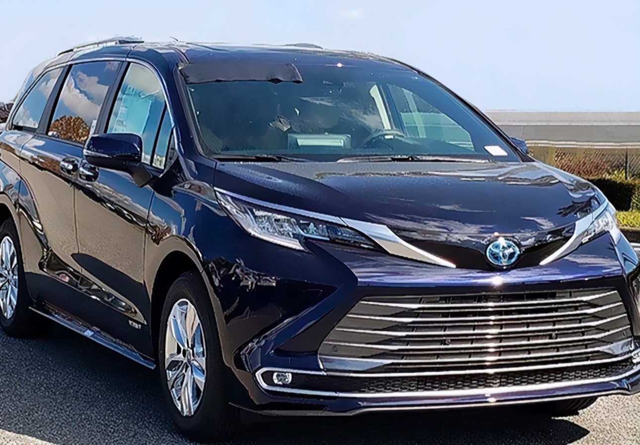 雪铁龙C3XR|丰田“王牌”MPV！小号“埃尔法”发布，国产不加价，或25万起