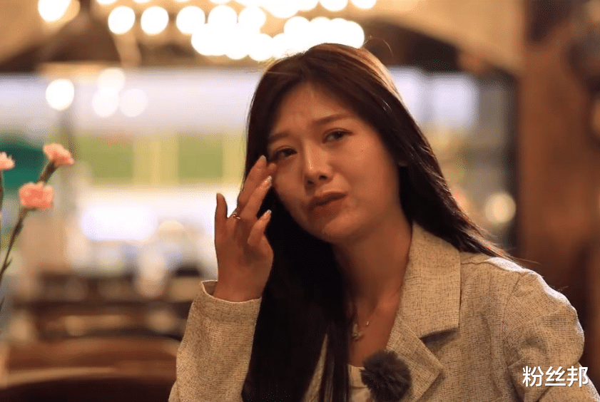 律师 疯癫办公室尚妹“讨薪”，美女老板痛哭回应，错在太母性感情用事