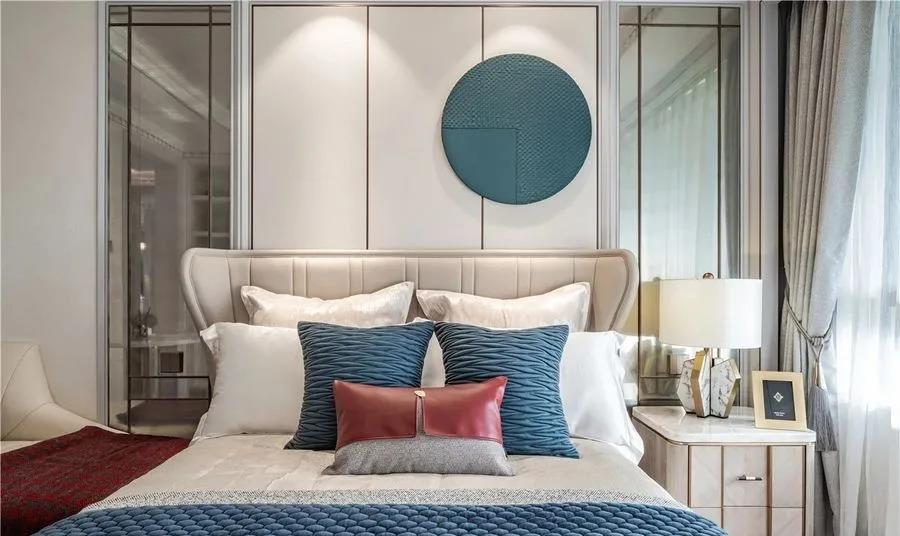 现代都市风，奢华不媚俗，散发沁人魅力，打造不凡品质生活空间！