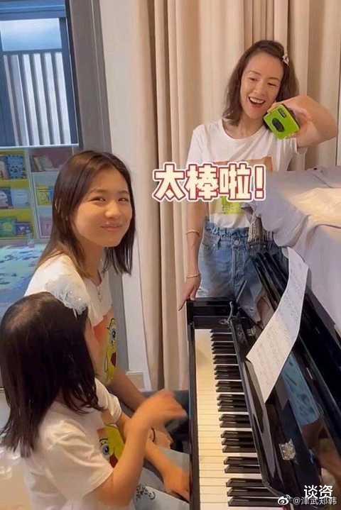 小苹果|正式出道？汪峰16岁大女儿小苹果发布单曲，自己作词作曲兼演唱