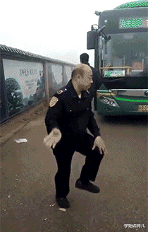 学姐说育儿|“女友在健身房工作，女教练订做的工作服，怪不得一节课800”，哈哈哈哈～