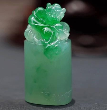 翡翠|翡翠行业所说的“龙到处有水”，是好事还是坏事？