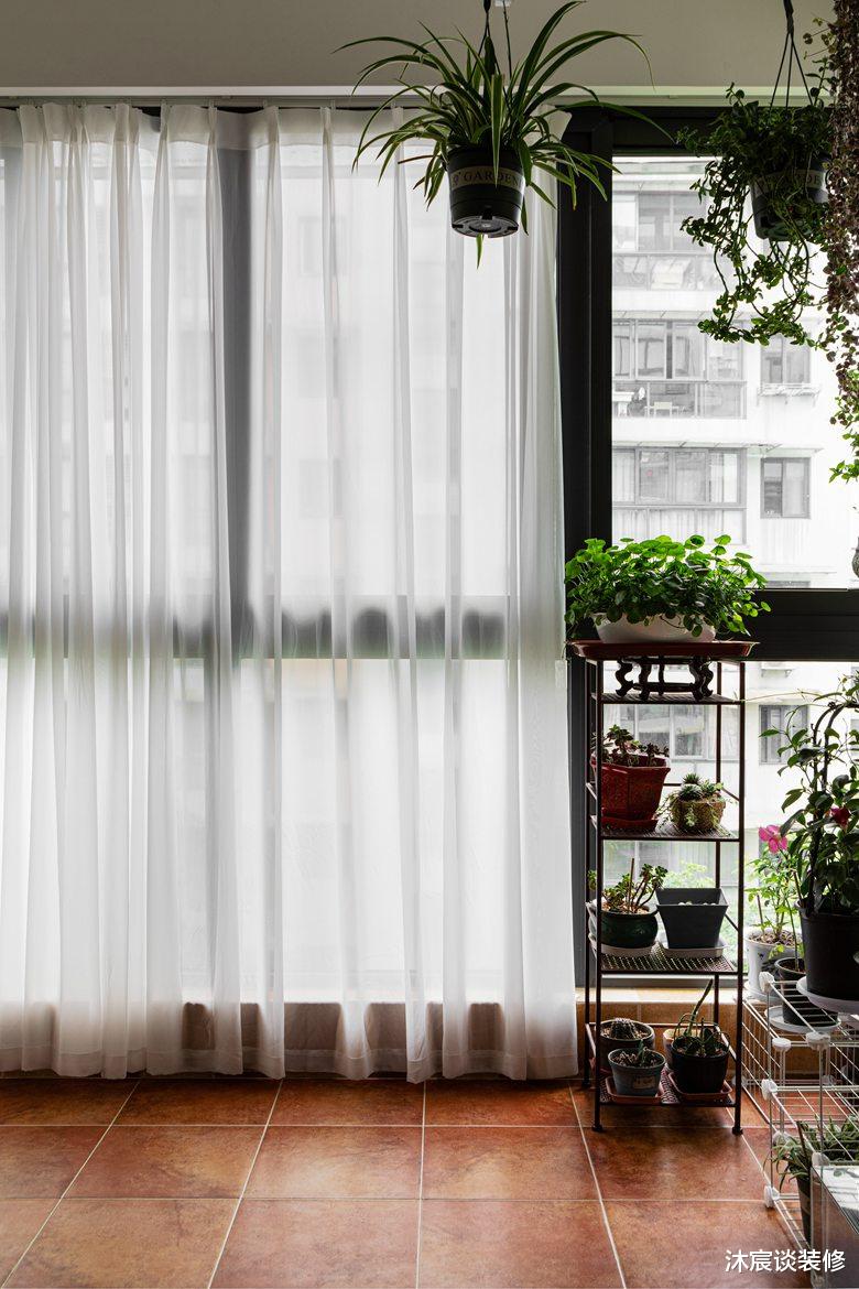 杭州夫妇退休回老家,全屋经典美式混搭,每天在家看看书,养花花