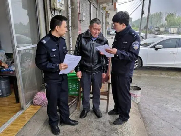 贵州荔波血案,女子假离婚遭情夫胁迫,为“自由”杀人碎尸