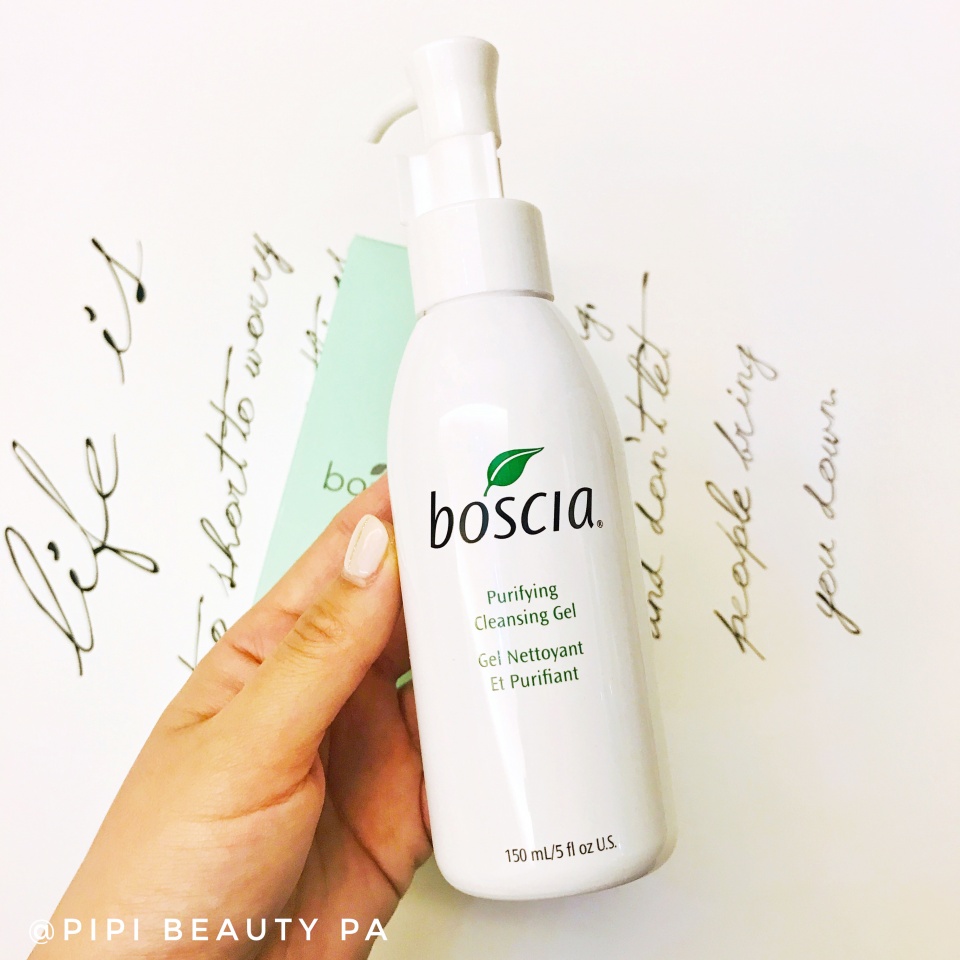 林允 这些品牌的洗面奶，深度清洁与滋养肌肤，让皮肤软软的触感嫩滑