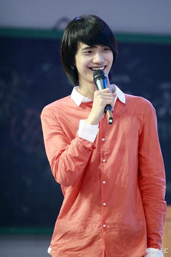 张檬|《天天向上》小五终于向张檬求婚了！网友：终于等到了