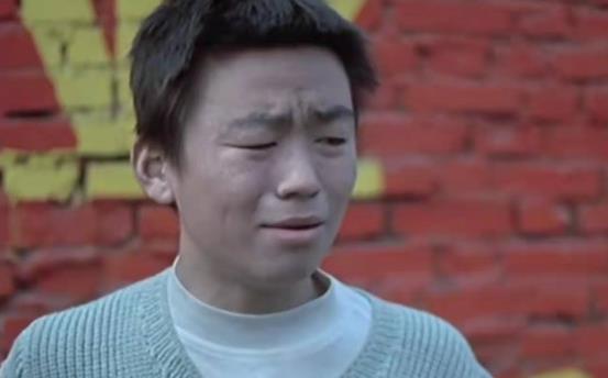 失控的想你|个人票房前10:吴京第一破200亿,欧豪没有一部主演票房却过百亿