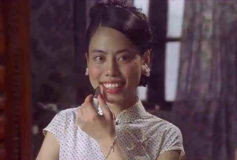 王祖贤|差点被周星驰骗了！不想“龅牙珍”这么美，网友：真不是王祖贤？