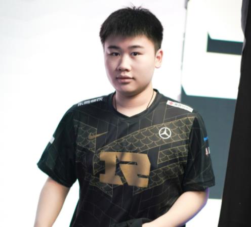 RNG|RNG官宣cryin离队成为自由人！爆料恐成真，小虎将转回中单位？