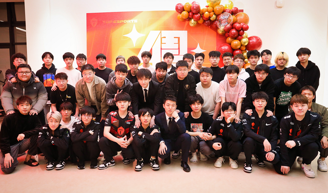 天命奇御二|TES训练赛真无敌?三大圈内人纷纷称赞,小鹏扬言下赛季争取全胜