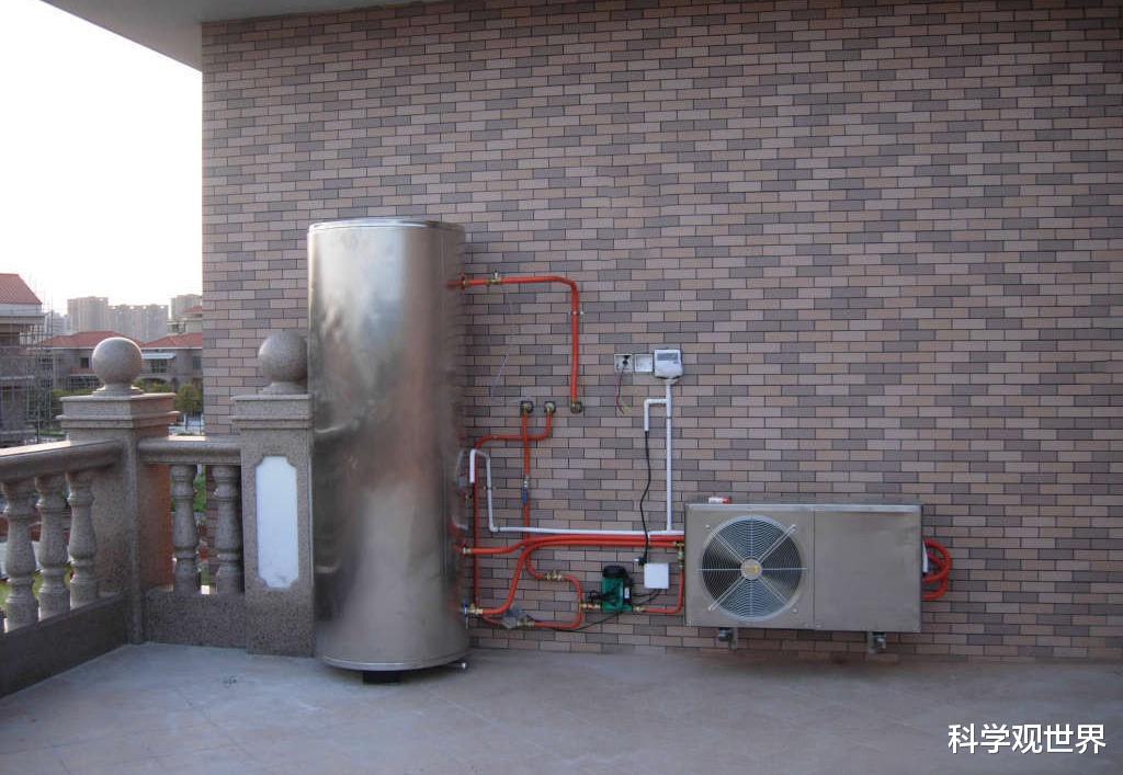 空气能热水器|空气能热水器和电热水器哪个更省电？对比一下，优劣一目了然