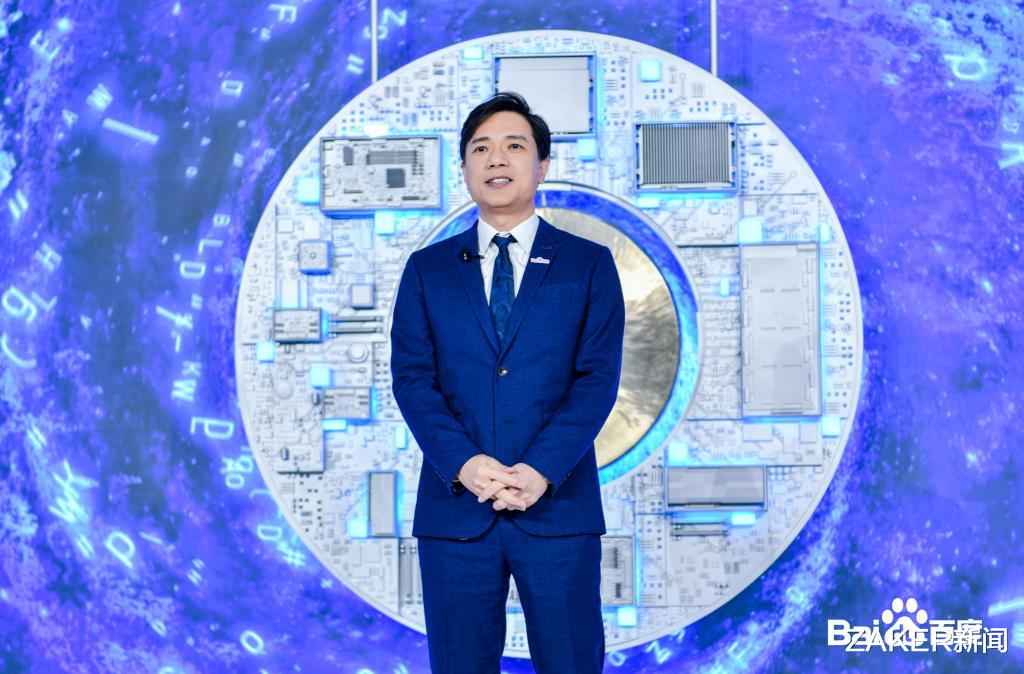 ZAKER新闻 在一个一个细节里,李彦宏希望将百度AI这张牌玩到极致