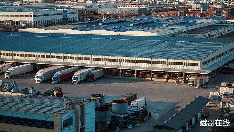 天谕|4000多一个月，待遇好？70后大哥找工作半个月，后悔辞职。