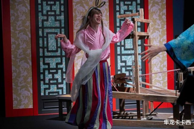 假面骑士圣刃|假面骑士圣刃合体SP1话追加先行图 托马女装上阵 阿贤爱上了阿真