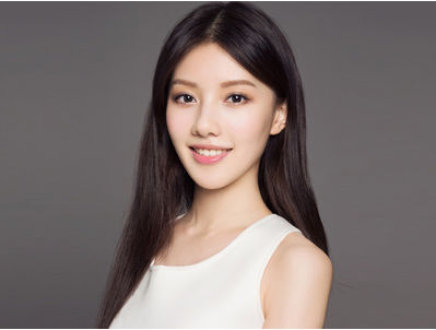 王鹤润|她拍戏时因嫌水脏，用140桶矿泉水替代，今如愿以偿走红