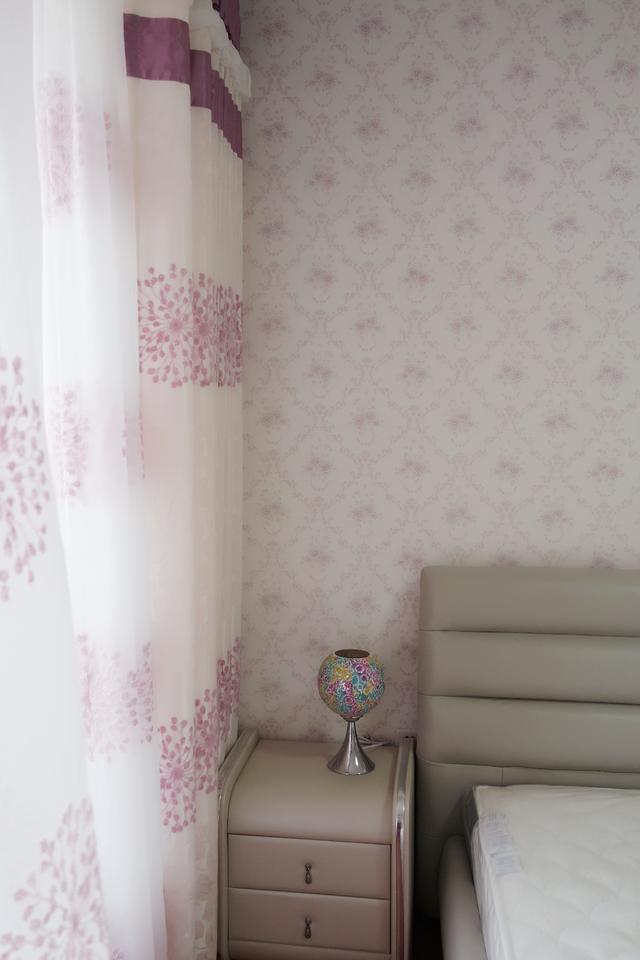 邻居来我家串门，进门就被客餐厅惊艳了，说这是小区最漂亮的装修