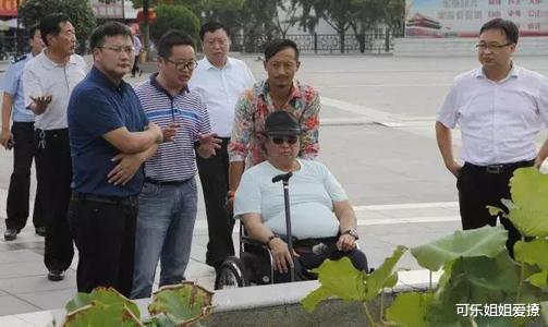 洪金宝|68岁洪金宝暴瘦到脱相，儿媳解释因“断食法”瘦身，身体很健康