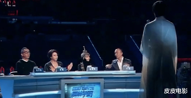 王瑶|天津广播严重事故后，再看4类节目中“事故”画面，有人现场打架