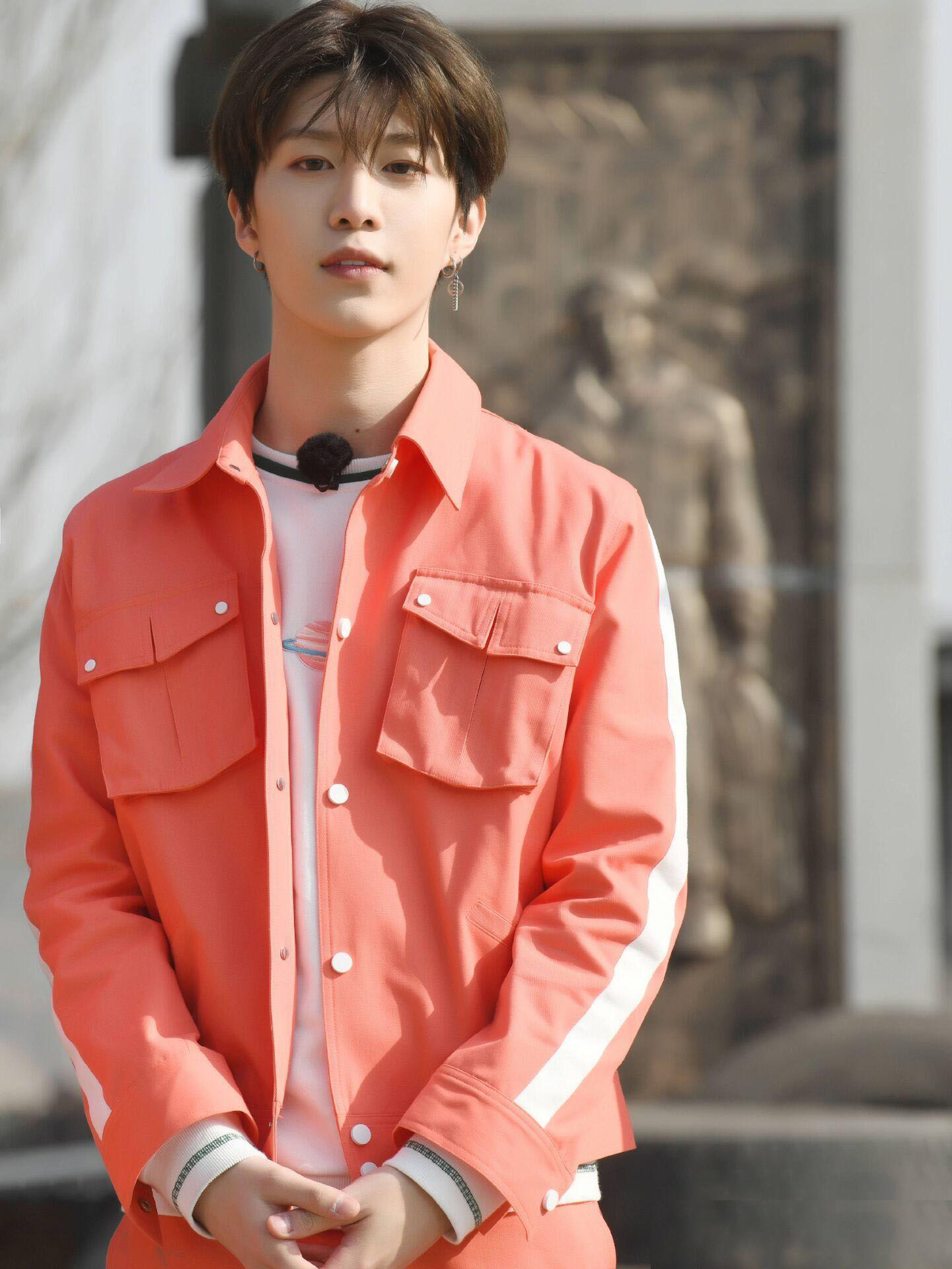 贾玲|贾玲39岁仍未婚，背后有3个绯闻男友