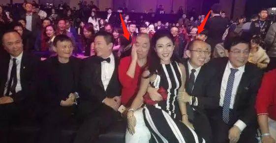 苏芒|吴亦凡事件苏芒至今不道歉,她就是官媒说的“护丑助丑”的头号