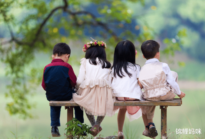 锦鲤妈咪|经验之谈：孩子“选朋友”时要远离这3类人，并不是家长多管闲事