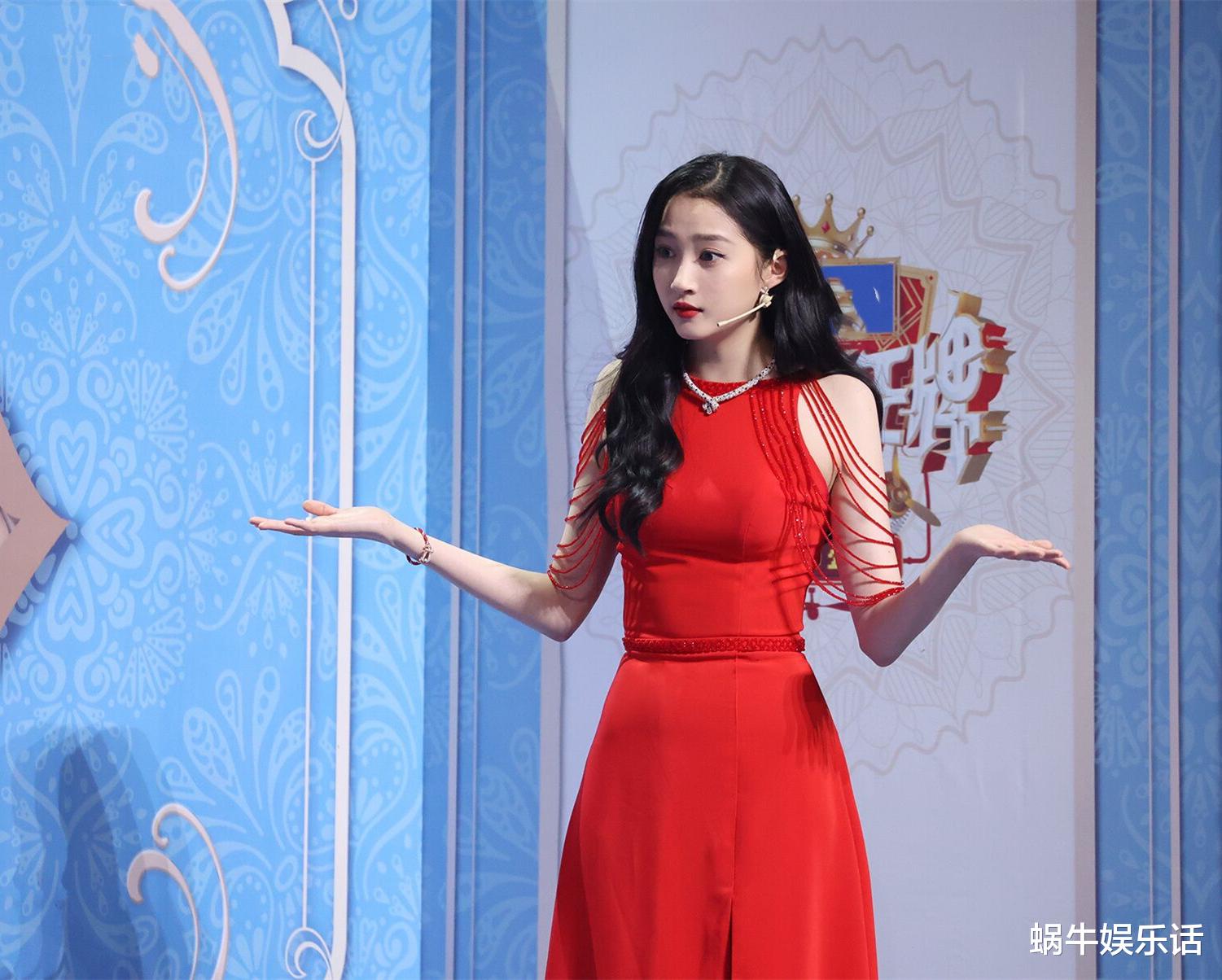 天官赐福|张子枫新片受关注，“新花怒放”四花旦现状，最尴尬的不是关晓彤