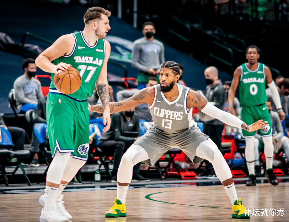 独行侠|狂轰33分！东契奇发狠，小卡单节18分，乔治拖后腿，祖巴茨万人捅