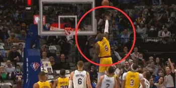 湖人隊|加時賽0.9秒絕殺！一場比賽兩個絕命三分！湖人命真大??！