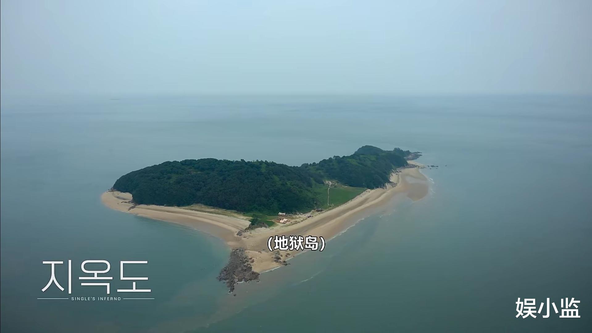 |5男4女荒岛求真爱，翻版Jennie迷倒3位男嘉宾：素人女嘉宾的天花板！