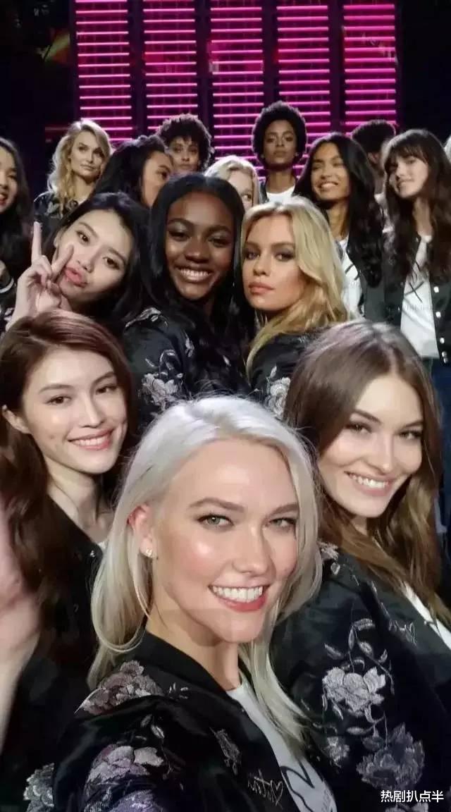 古力娜扎|6位娱乐圈的小“白”花，女星合照靠肤色碾压，白到瞩目还发光