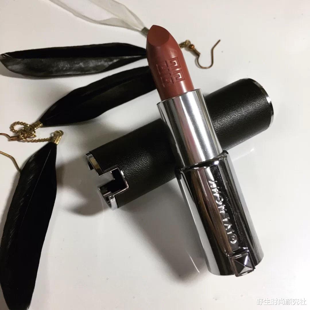 口红|让女人无法抗拒的气质口红，纪梵希冷门，最后一支黄皮涂最显白