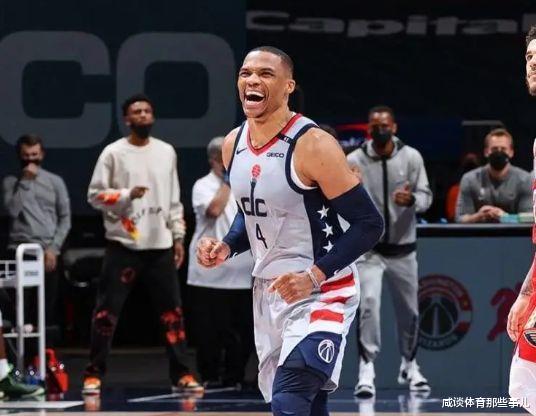 威斯布鲁克|这是后卫？威少50板+58助，再创NBA历史！唯一超越上古神兽的超巨