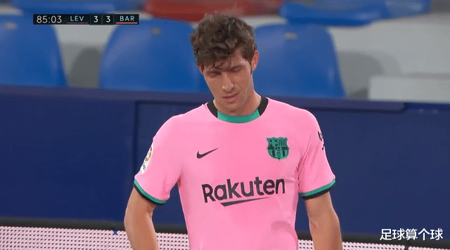 巴塞罗那|巴萨3-3！梅西独造3球黯然神伤！科曼一脸懵逼，换2个人丢3个球