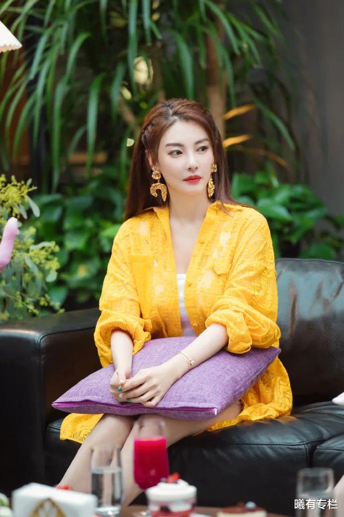 曦有专栏|张雨绮退出《女儿们的恋爱》，约会课堂提前结束了