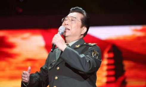 李双江|81岁的李双江还在等儿子出狱，梦鸽泪流满面，李天一或许没机会