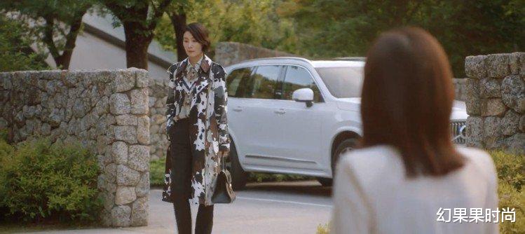 幻果果时尚|《我的上流世界》华丽造型展现「大嫂其实是大哥」率性风范