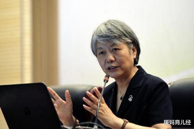 暖妈育儿经|“李玫瑾式教育”火了，她的女儿如今咋样？网友表示还不如普通人