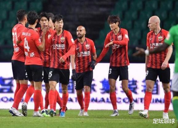 中超|3-1，双杀！中超最贵外援大爆发，小将创队史纪录，国门遭穿裆丢球