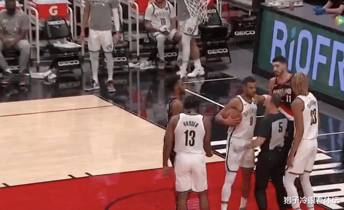 詹姆斯·哈登|挑衅!坎特面对面怒喷哈登 大胡子毫不示弱 队友瞬间冲过来果然管用