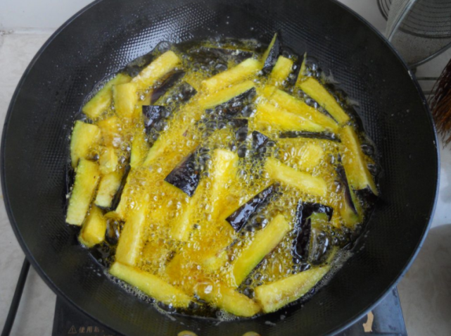 失眠|常见3种“烂胃蔬菜”，很多人“管不住嘴”，消化科医生：最好少吃