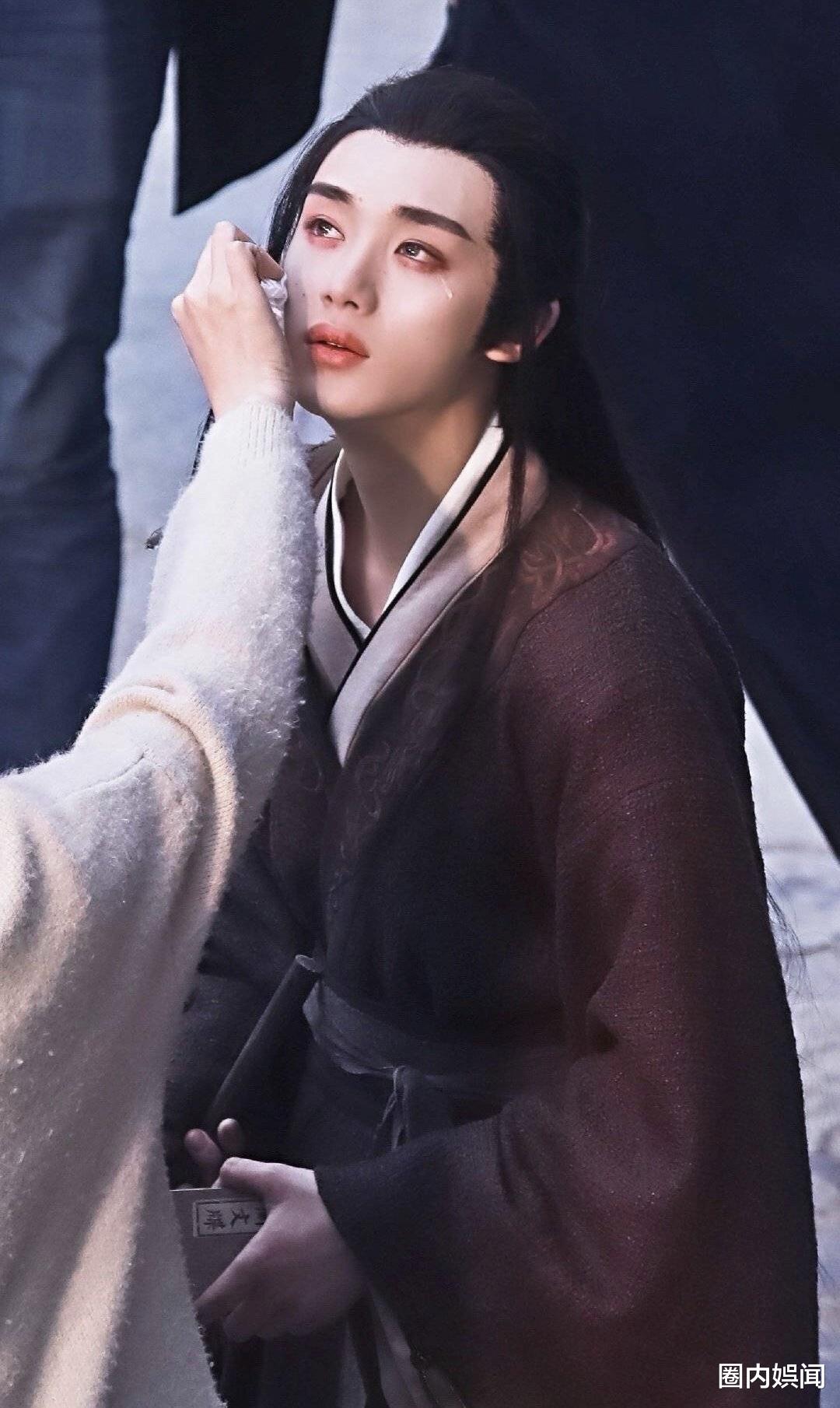 丁程鑫|继丁程鑫后，《天官赐福》另一主演曝光，网友直言：有救了！