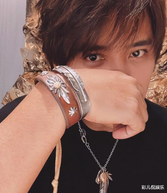 王力宏|王力宏凉了,罗志祥却笑了,周董和俊杰连夜取关这个“假好人”!