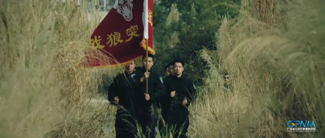 广东公安 警界新青年｜我正青春——致敬每一位拼尽全力的你！