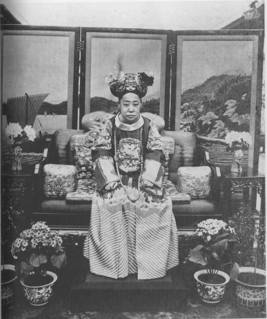 翡翠|价值2亿的翡翠白菜,堪称清朝玉雕技术的巅峰之作