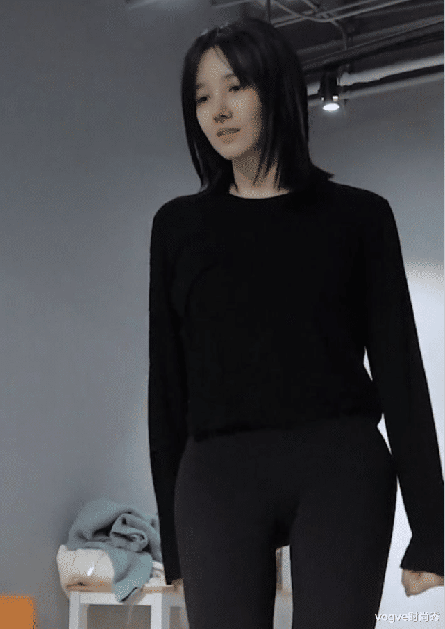 华晨宇|陈小纭“素颜照”被疯传，在无美颜情况下，这颜值真实存在吗？