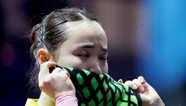 晓雪思考|伊藤美诚声称有实力跟孙颖莎打，被打哭只是因为懊悔没有发挥好