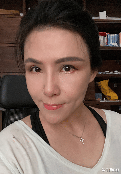 刘欢|霍尊事件翻转？知名作家力挺霍尊，怒怼网友：你们就是迎合暴民权