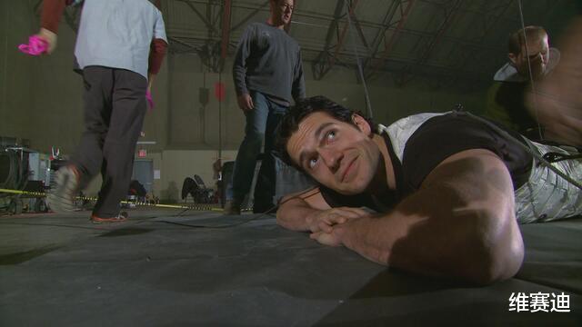 漫威|亨利·卡维尔要去漫威就业了？谁叫华纳要把超人改成黑人呢